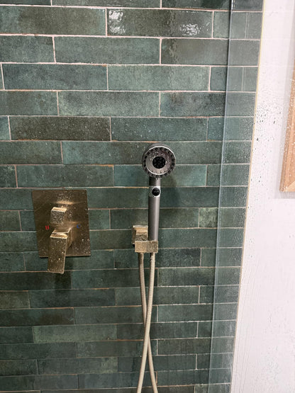 WakanWater™ Premium shower head Plus 1 X Filter